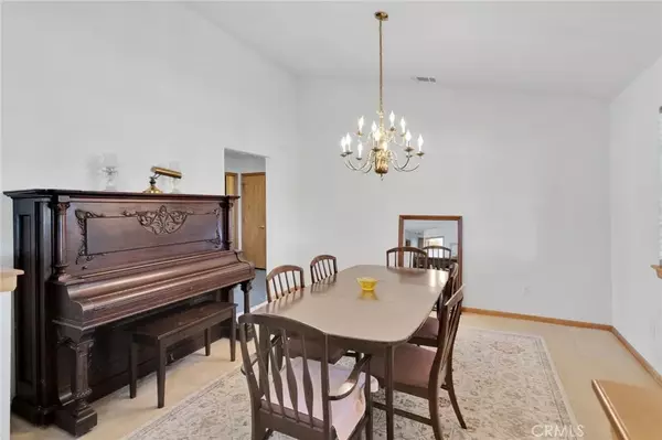 Apple Valley, CA 92307,15590 Myalon