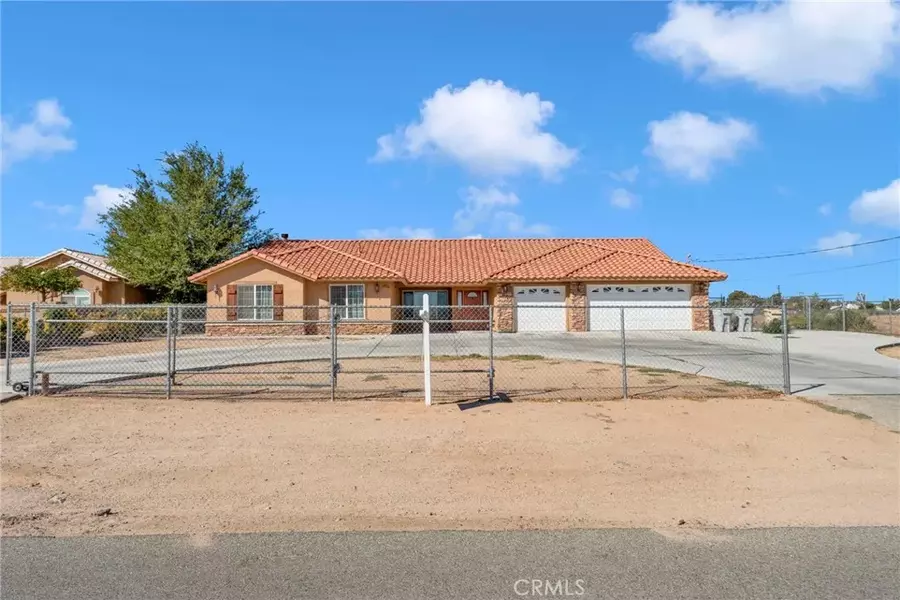 11158 Pinon, Hesperia, CA 92345
