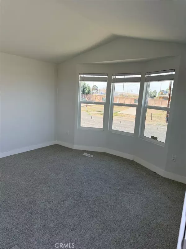 35475 National Trails #27, Daggett, CA 92327