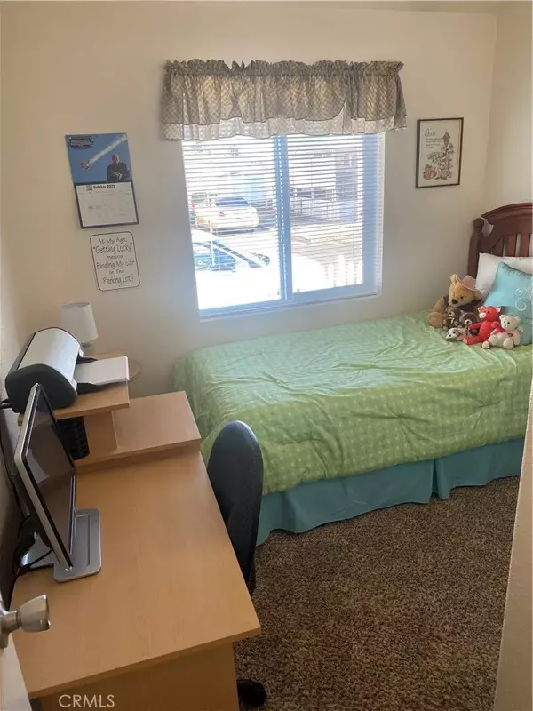 Apple Valley, CA 92308,11414 Serra #76