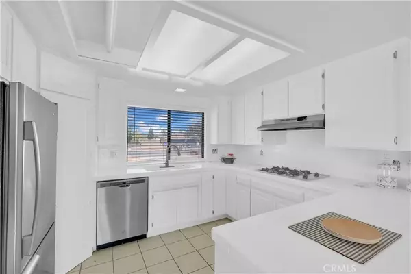 Apple Valley, CA 92307,14055 Mohawk Road