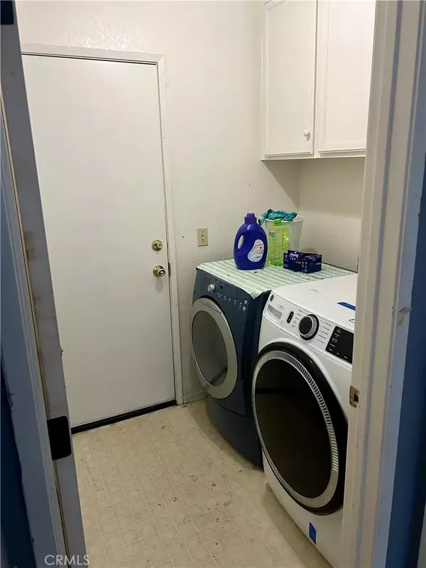 Victorville, CA 92395,12418 Highgate Avenue