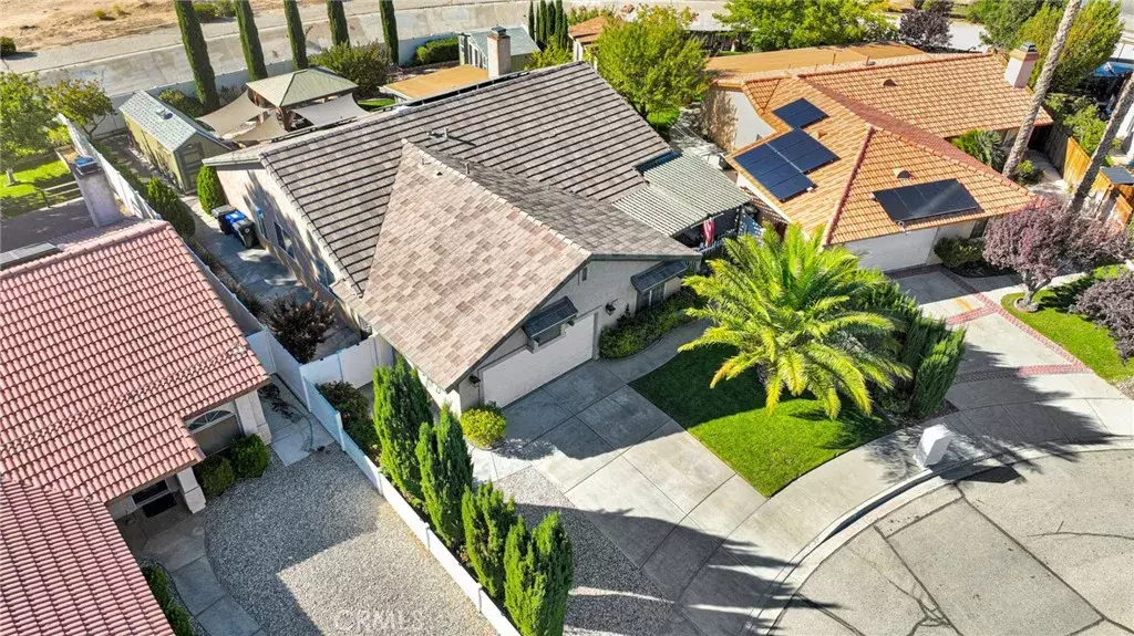 Victorville, CA 92394,15376 San Miguel Way