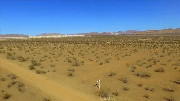 Apple Valley, CA 92307,46337131 Comanche