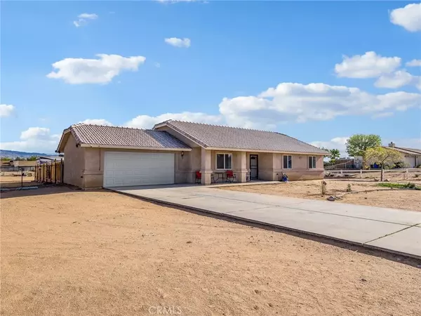 15055 Dakota, Apple Valley, CA 92307
