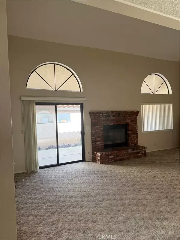 Apple Valley, CA 92308,11530 Pepper Lane