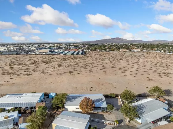 Victorville, CA 92395,13393 Mariposa RD Space 196