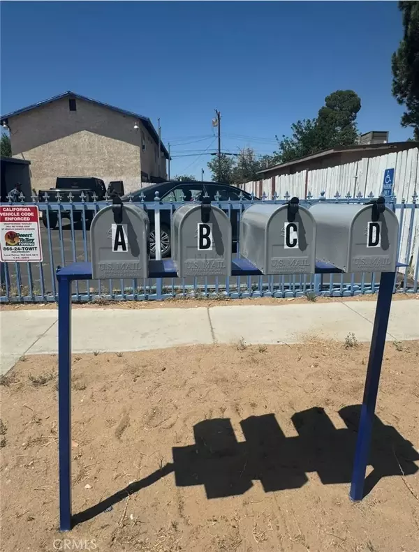 18130 Casaba Road, Adelanto, CA 92301