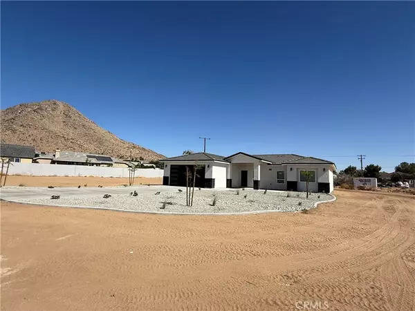 Apple Valley, CA 92307,20420 Yuma