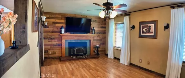 Apple Valley, CA 92307,22974 Standing Rock