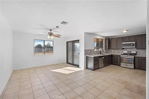 Apple Valley, CA 92307,18891 Shoshonee Road