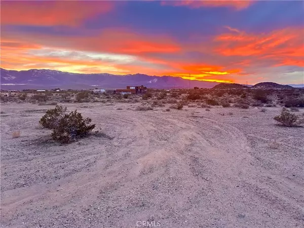 30 Rodeo, Lucerne Valley, CA 92356