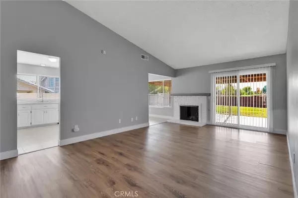 Victorville, CA 92395,12710 Santa Anita