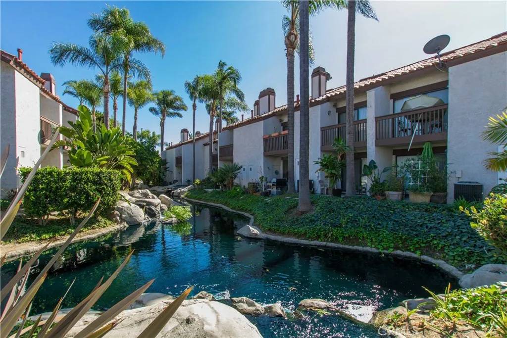 Placentia, CA 92870,352 Molokai Drive