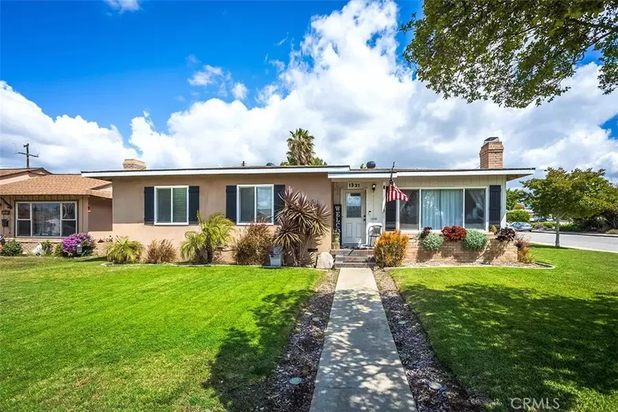 1321 E Alvarado Street, Pomona, CA 91767