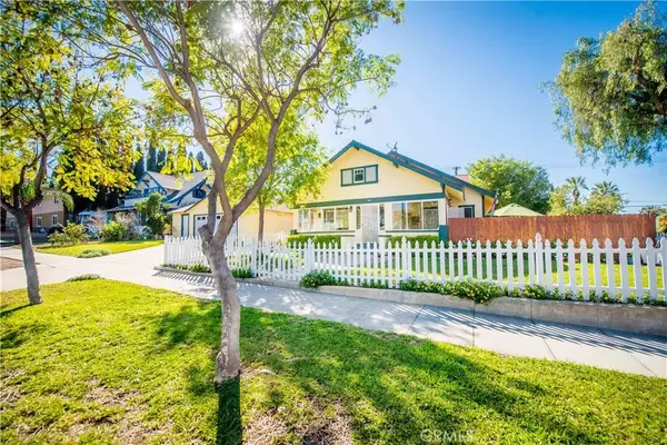 Corona, CA 92879,702 S Victoria Avenue