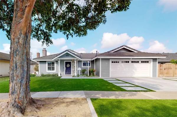 832 S Dennis Street, Santa Ana, CA 92704