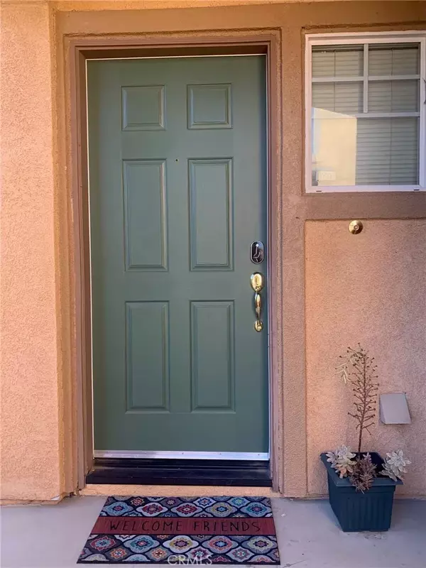 Victorville, CA 92394,15248 Sunny Point Street