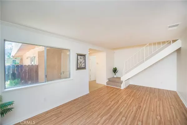 Corona, CA 92882,1321 Via Santiago #B