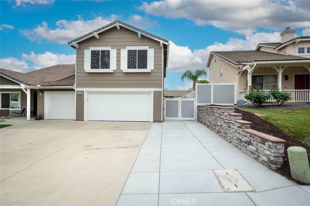 Corona, CA 92883,13815 Buckskin Trail Drive