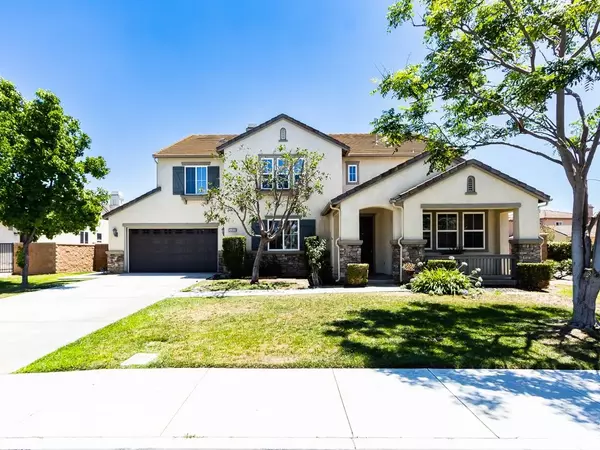 14109 Springwater Lane, Eastvale, CA 92880