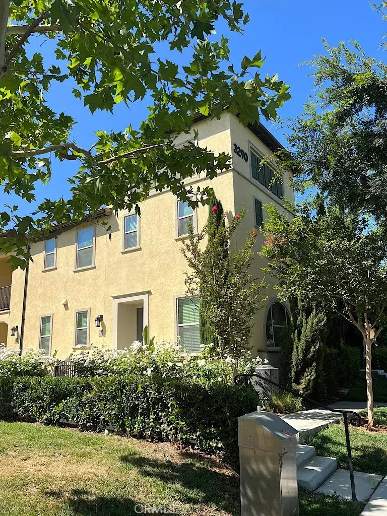 Ontario, CA 91761,3290 E Yountville Drive #13
