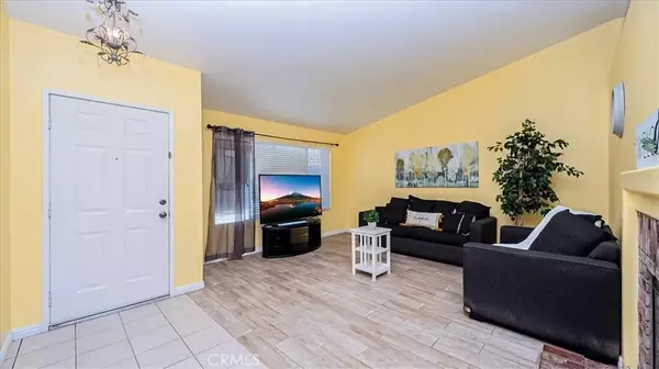 Victorville, CA 92392,12982 Haverford Court