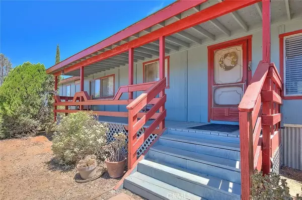 Lake Mathews, CA 92570,24060 Ritas Lane