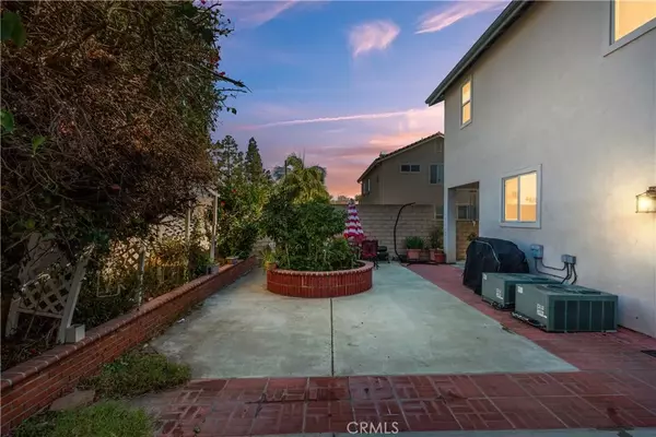 La Palma, CA 90623,8001 Yorktown Place Place