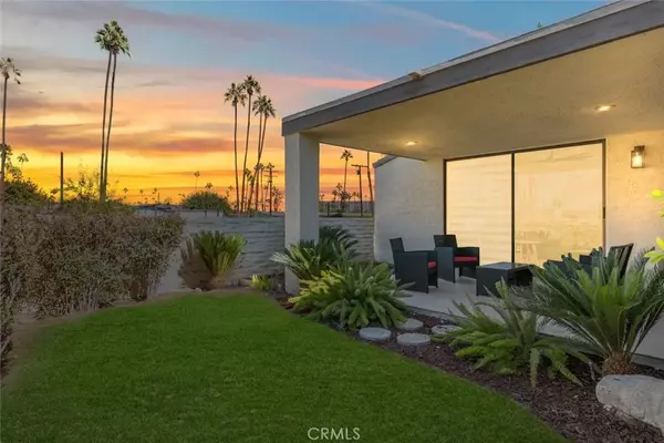 2105 S Calle Palo Fierro, Palm Springs, CA 92264