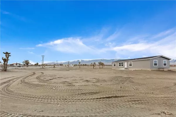 Pinon Hills, CA 92372,12474 Silver Rock Road