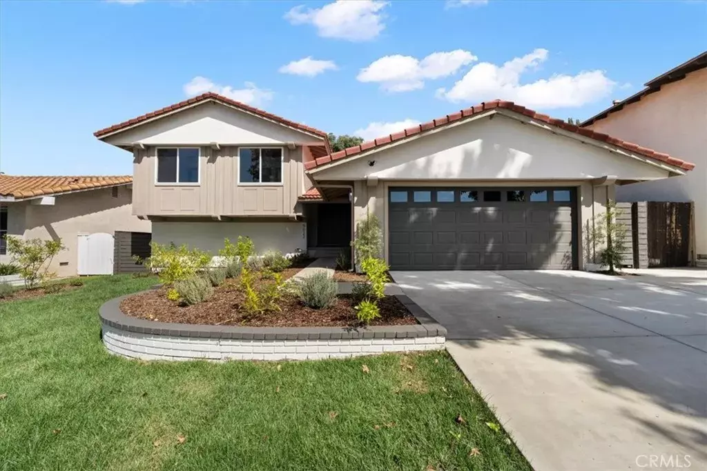 Agoura Hills, CA 91301,5622 Rainbow Crest Drive