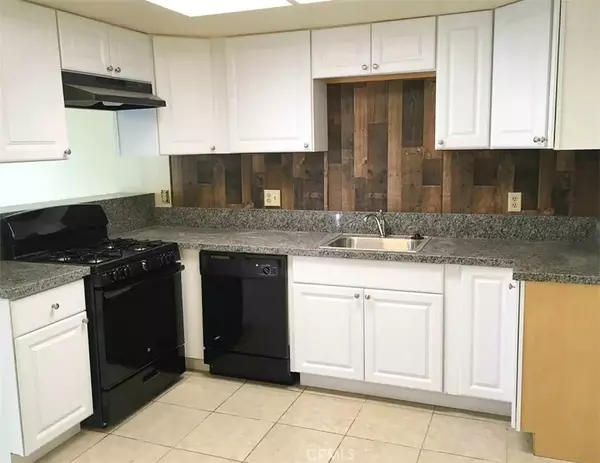 Desert Hot Springs, CA 92240,68190 Calle Las Tiendas