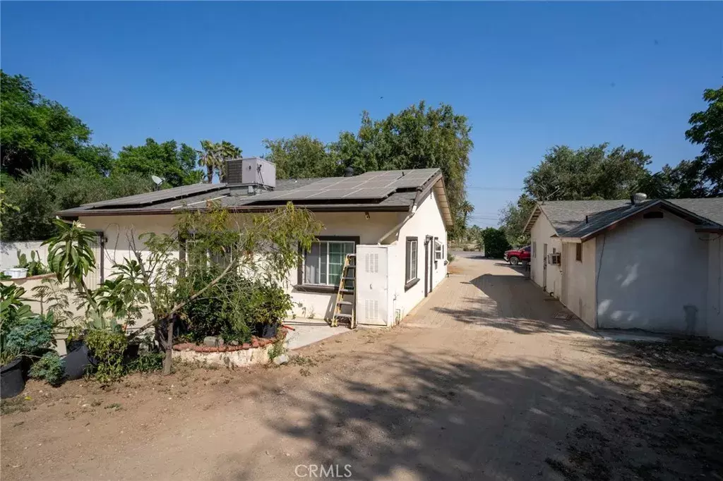Bloomington, CA 92316,11164 Locust Avenue