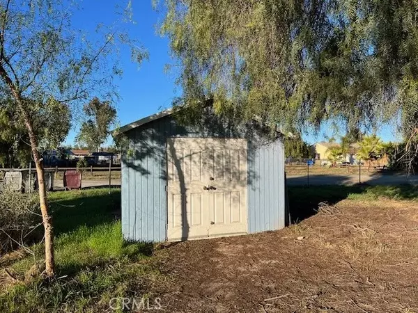 Lake Mathews, CA 92570,22650 Valley Street