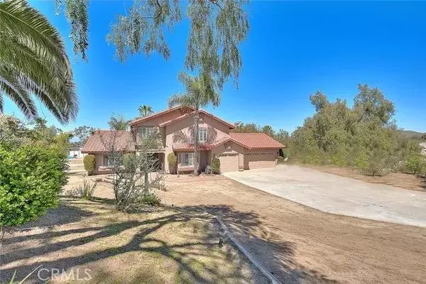 17870 Copper Queen Lane, Lake Mathews, CA 92570