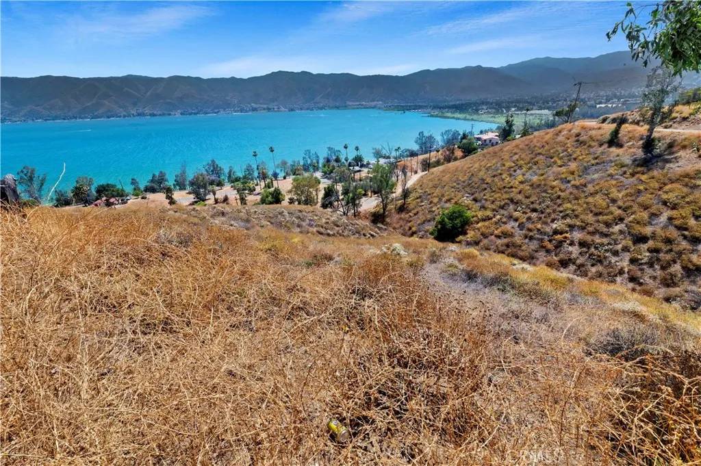 Lake Elsinore, CA 92530,0 Skyline