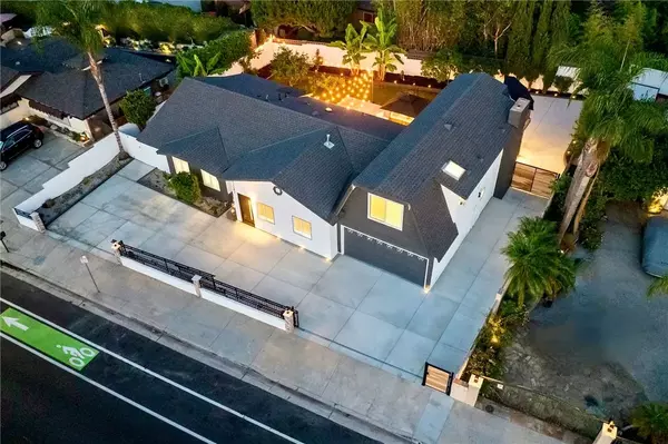 North Tustin, CA 92705,12282 Newport Avenue