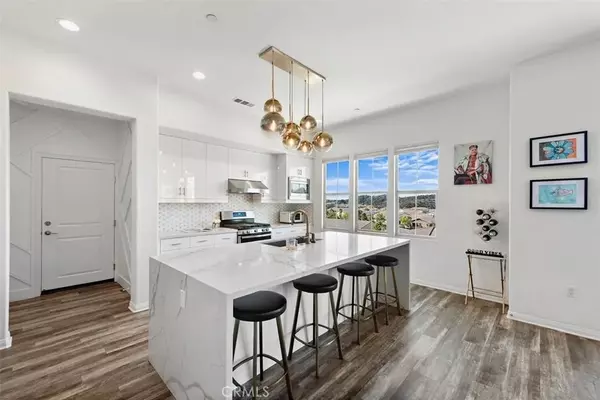 53 Promesa Avenue, Rancho Mission Viejo, CA 92694