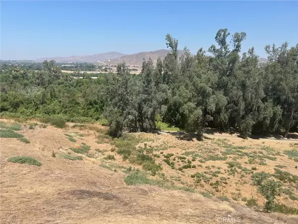Riverside, CA 92501,0 INDIAN HILL