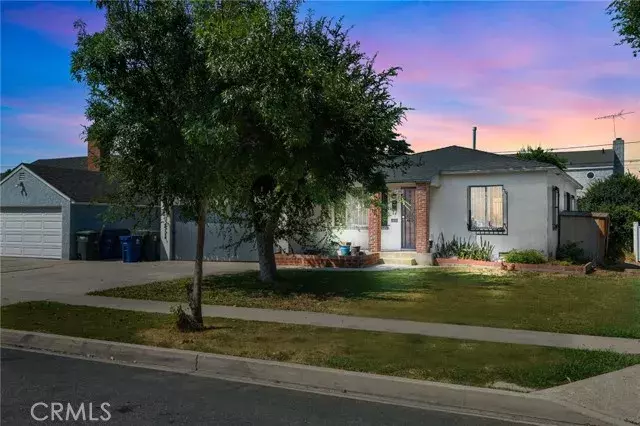 Lakewood, CA 90713,4155 Lomina Avenue