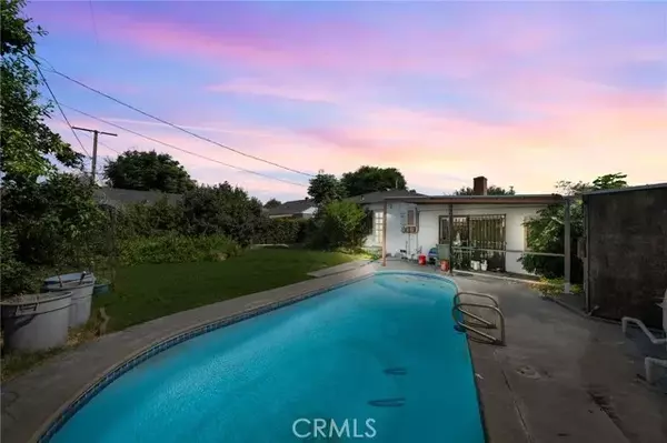 Lakewood, CA 90713,4155 Lomina Avenue