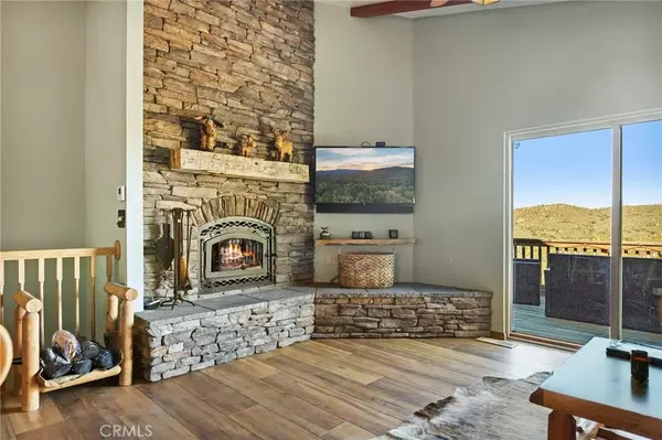 Lake Arrowhead, CA 92321,30008 Hickory Drive