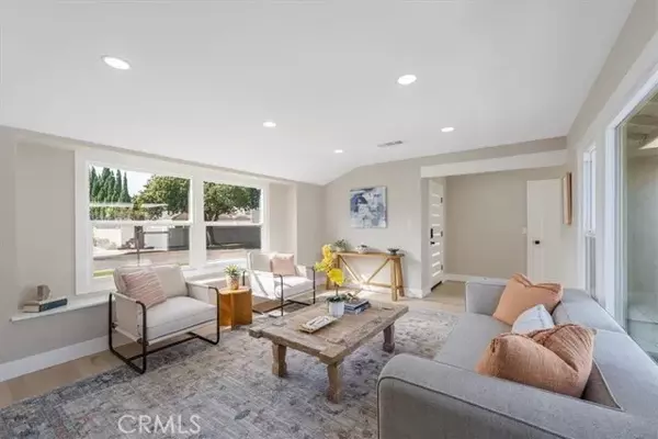 Torrance, CA 90503,20610 Vaccaro Avenue