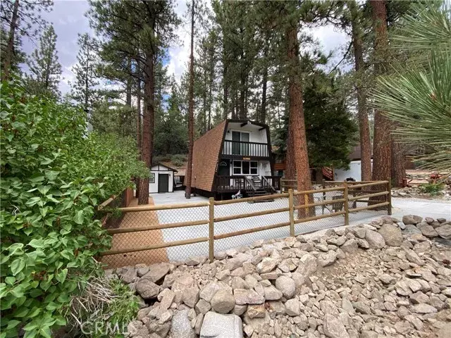 39260 Mohawk Drive, Fawnskin, CA 92333