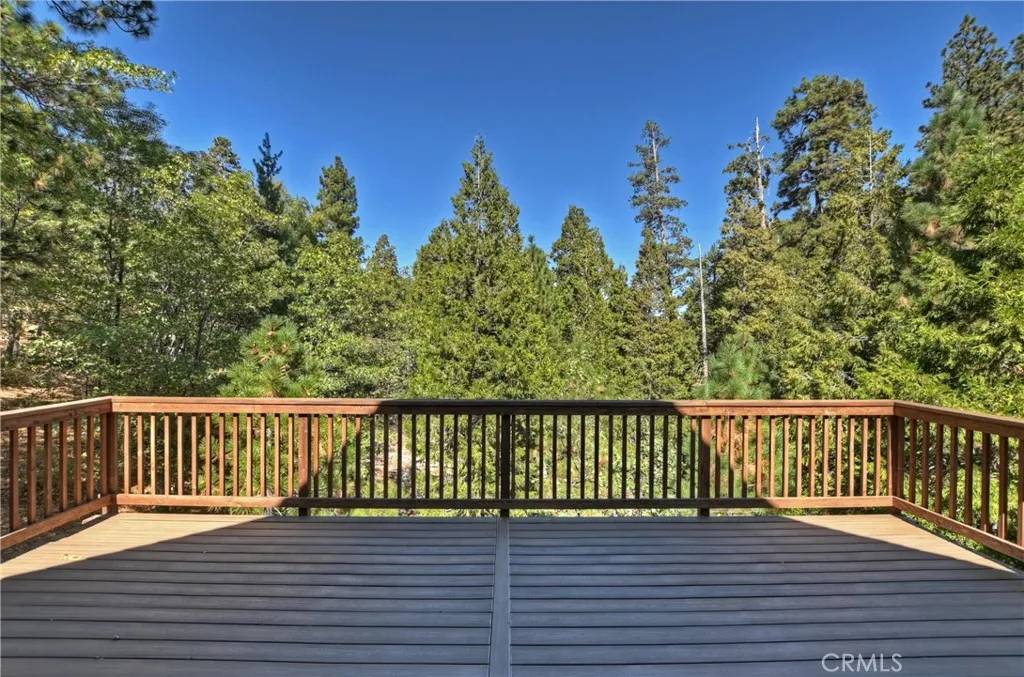 Lake Arrowhead, CA 92352,1285 N State Highway 173