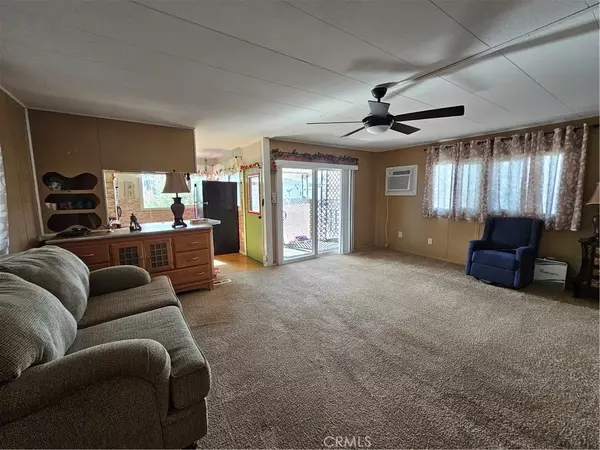 1001 S 3rd #31, Calimesa, CA 92320