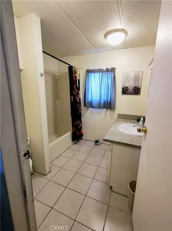 Desert Hot Springs, CA 92241,17640 Corkill #17