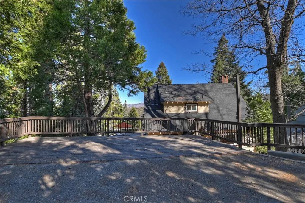 Lake Arrowhead, CA 92352,336 Jasmine Lane