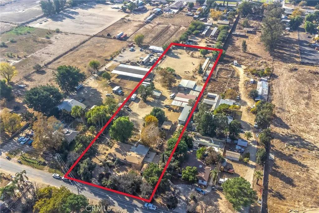 11138 Laurel Avenue, Bloomington, CA 92316
